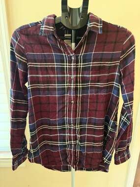 American Eagle Boyfriend Fit Plaid Flannel Button Down Shirt